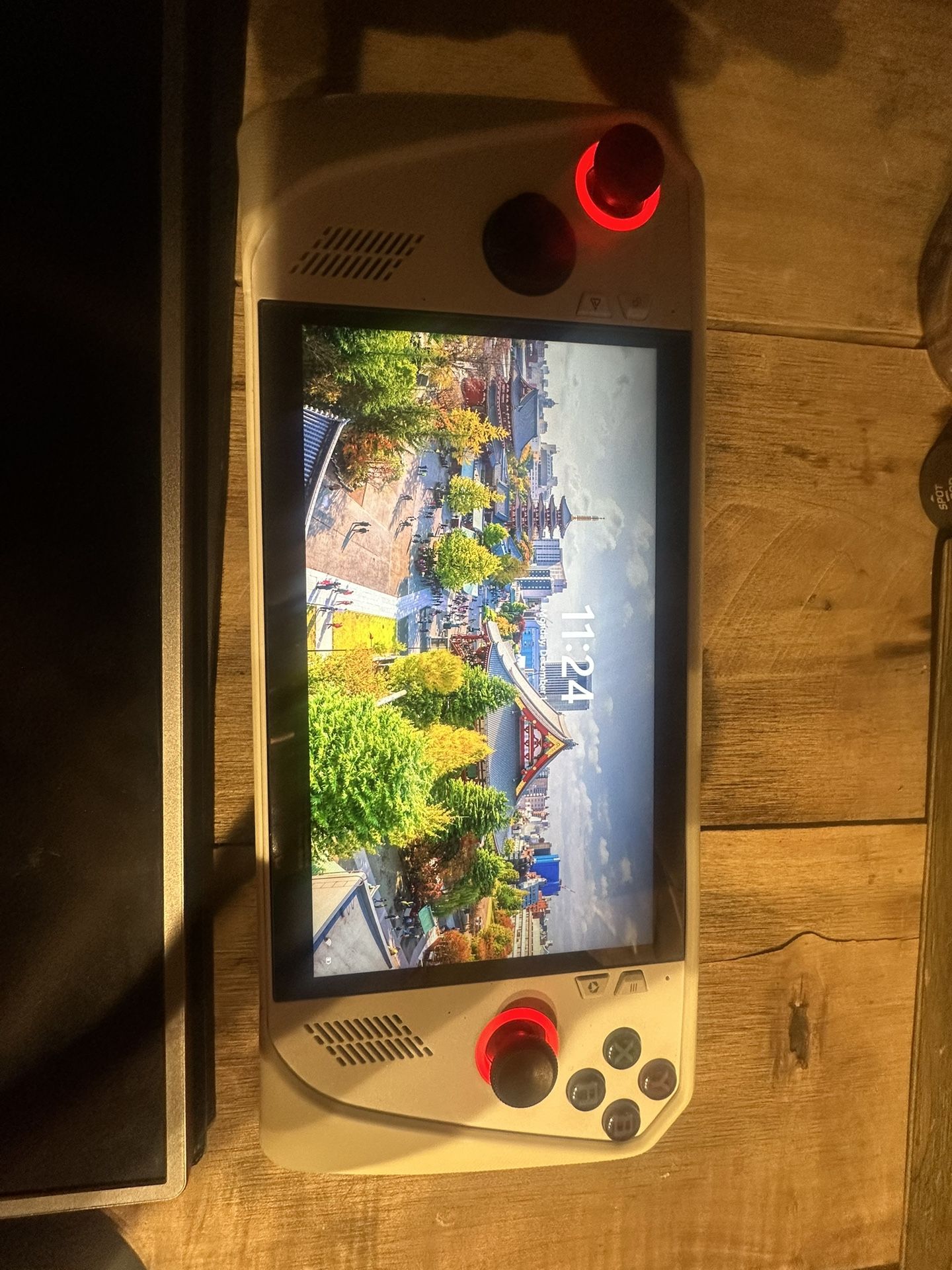 Rog Ally  Z1 Extreme Bundle.