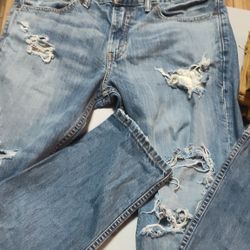 Levis Jeans