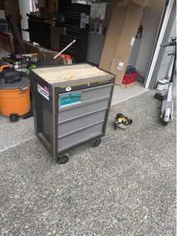Craftsman tool chest