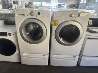 USED SET OF LG FRONT LOAD WASHER AND GAS DRYER 
