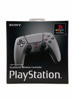 30th anniversary PS5 controller