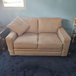 Lay Z Boy Loveseat  And 2 Automated Recliners 