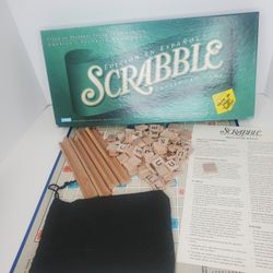 SCRABBLE Spanish Edition Crossword Board Game Edicion en Espanol Hasbro 2001 
