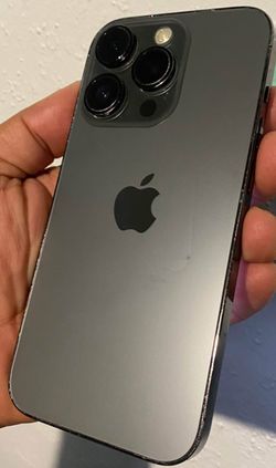 iphone 14 pro 256 gb used have scratches in front 
