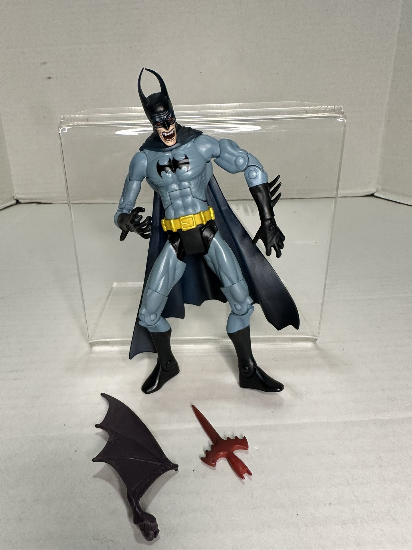 Batman Unlimited VAMPIRE BATMAN 7" Action Figure