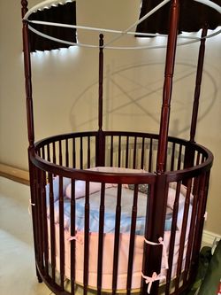 Circular Crib