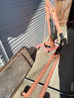 Engine hoist