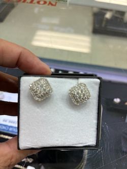 Earring