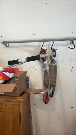 Razor scooters x2