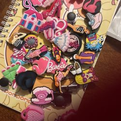 Barbie Croc Charms 