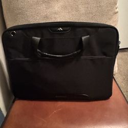 Brenthaven laptop carry case
