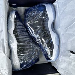 Men’s Jordan 11 Space Jam Size 8.5 DS 