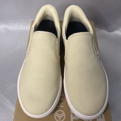 KiZiK VENICE SAND (MEN'S 5.5)(WOMEN'S 7) $60