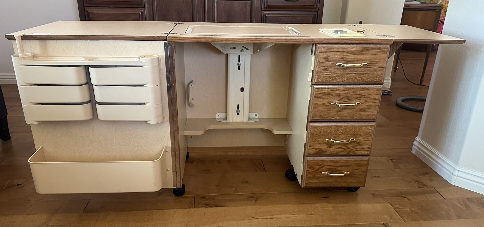 Horn Sewing Machine Cabinet