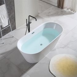 67" Freestanding Bathtub – Modern Soaking Tub