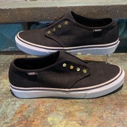 Womens VANS Slip Ons Size 8