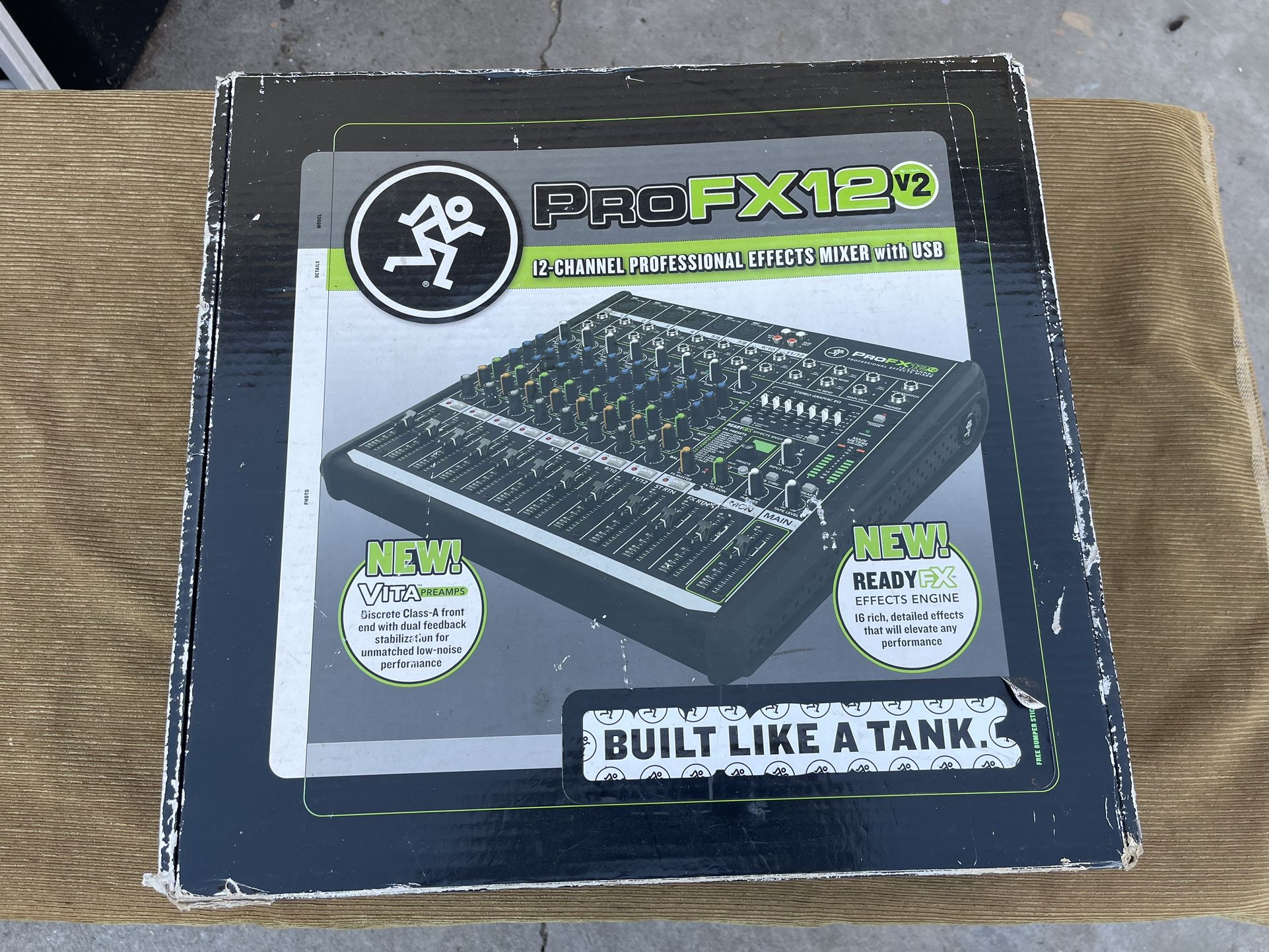 MIXER MACKIE