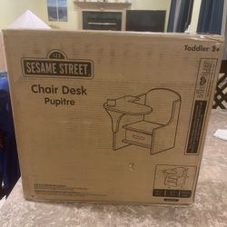 Sesame Street Elmo Toddler Desk Chair with Storage for Sale in Ronkonkoma NY OfferUp