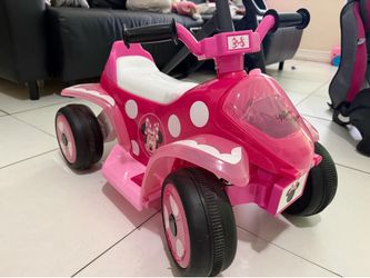 Huffy Minnie Mouse Battery Ride-On Quad - 6V