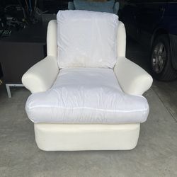 FREE!  Moss Home Hampton Chair—needs slipcover