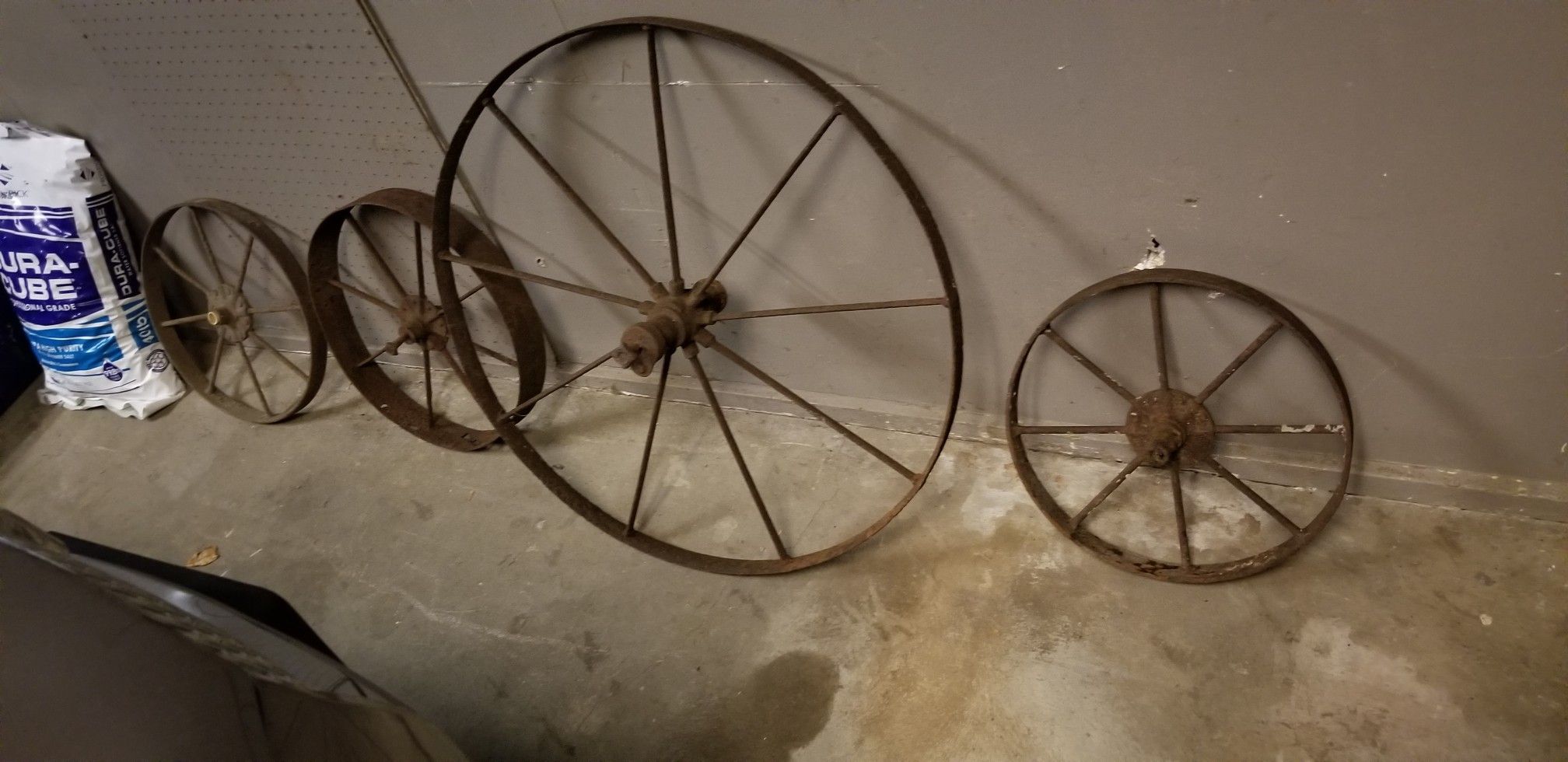 4 vintage steel wheels