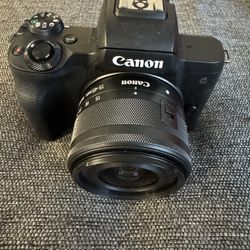 Canon EOS M50