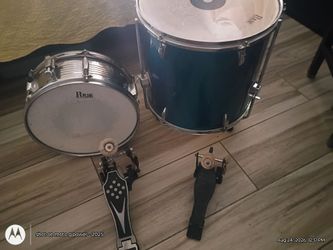 Pulse Floor Tom, Snare Drum, 2 Kick Pedals + Drumsticks - Beginner Kit Pack