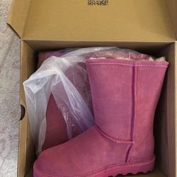 Women’s BearPaw Elle Short Boots Size- 9