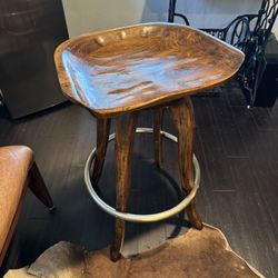 Western style swivel barstool 
