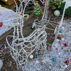 Christmas Outdoor Reindeer And Sleigh Light Yard Decor 