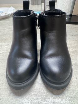 Girl boots