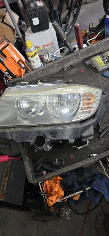 Bmw Head Light
