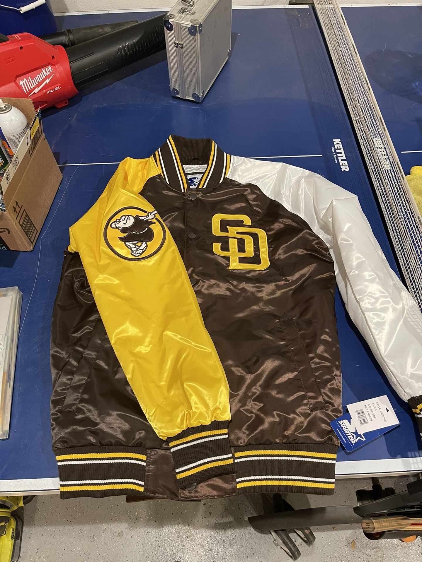 Vintage Starter San Diego Padres Jacket for Sale in Durango, CO - OfferUp