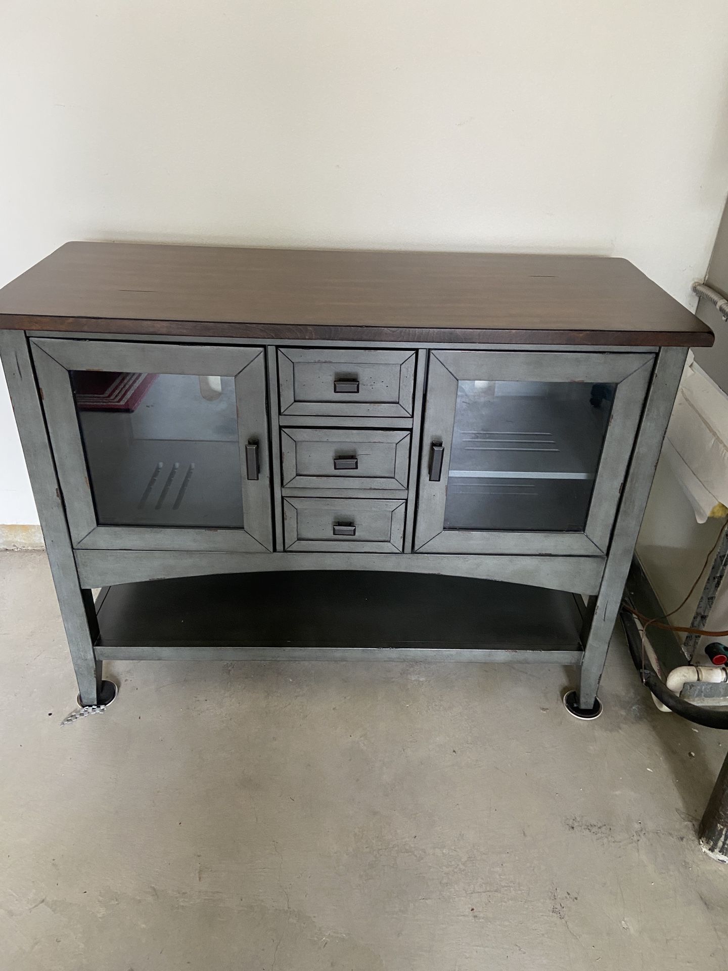Cabinet, With adjustable Inside Shelves, 3 Center Drawers- Excellent Shape, No scratches!