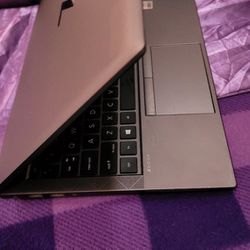 HP ZBOOK Firefly G7 laptop! MINT COND!
