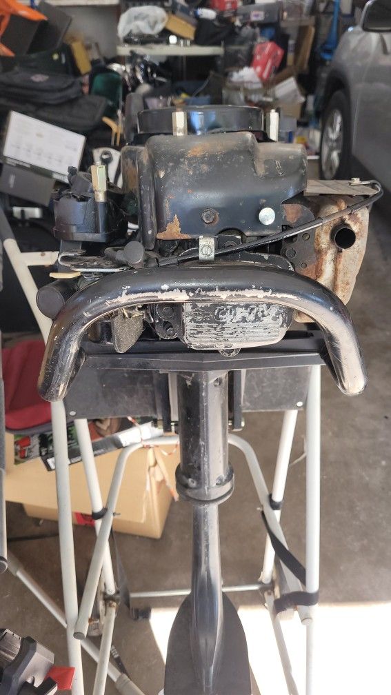 5 Hp Briggs And Stratton Boat Motor for Sale in Plano, IL OfferUp