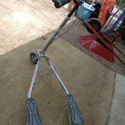 Trikke T67 Carving Manual Scooter