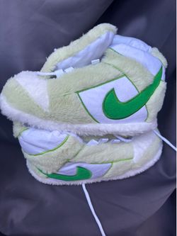 Nike Plush dunks