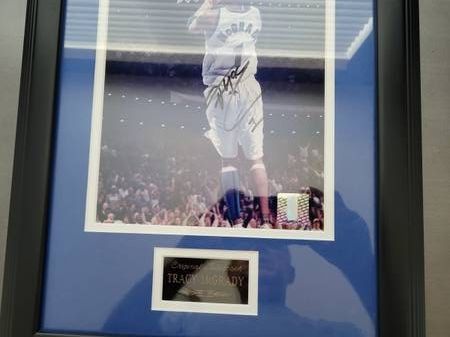 Autographed Tracy Mcgrady photo with coa mint pet SMOKE KID FREE Home