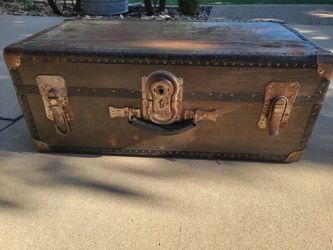 Vintage Trunk