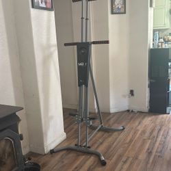 (Maxi Climber) Vertical Climbing Exercise Machine