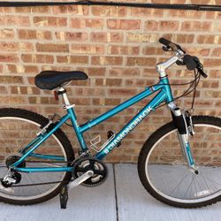 Women s Diamondback Peak 26 for Sale in Franklin Park IL OfferUp