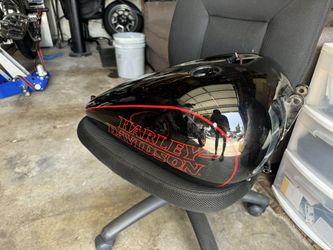 Harley Davidson Dyna Gas Tank