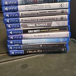 Selling a PS4 game bundle — everything works great and all discs are clean.