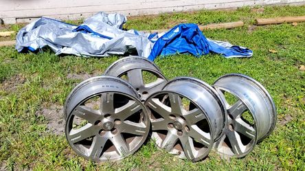 Stock Rims 2006 Chrysler 300 17". FREE