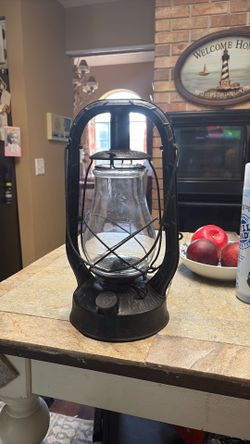 Antique 1926 Dietz Monarch Kerosene Lantern