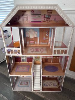 Kidkraft dollhouse