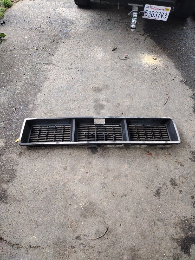 74 GMC Front Grill  80 Dollar S