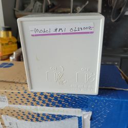 GE ICE MAKER