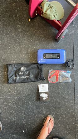 HALO Bolt 3.0 portable charger